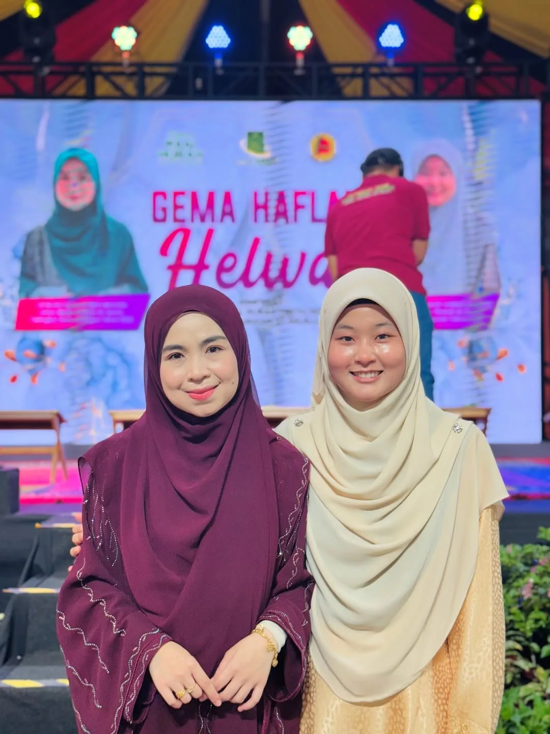 “Kulitnya Makin Pudar Tapi Tetap Berguna Sampai Hari Ini,” Sofizah Mousin Kongsi Naskhah Al-Quran Dijaganya Dari Zaman Belajar