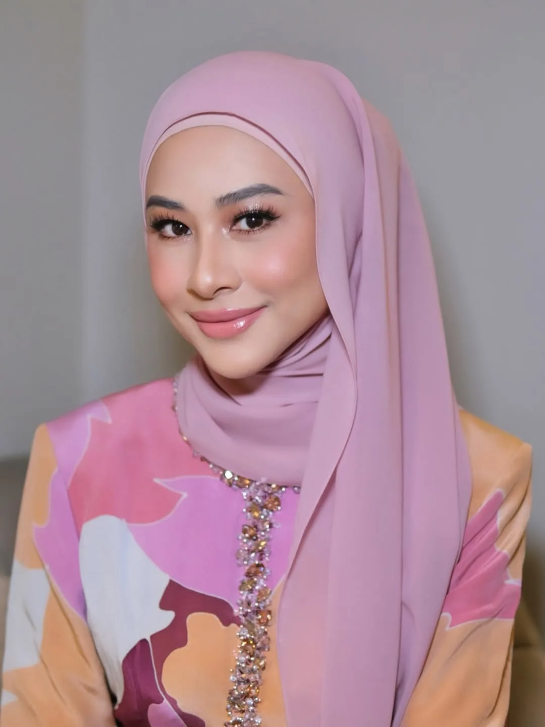 Bukan Riak Atau Menunjuk, Datin Fouziah Gous Suntik Inspirasi Khatam Al-Quran Di Mekah Pada Bulan Ramadan!