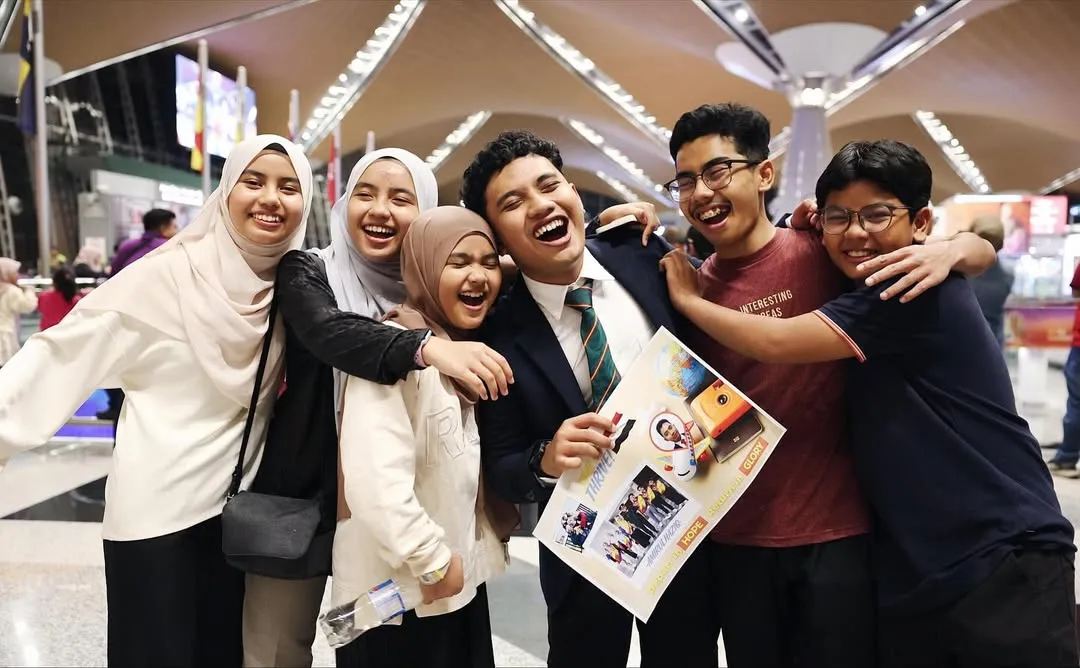 Rai Anniversary Ke-21, Menteri Besar Selangor Tunai Umrah Bersama Isteri & Ziarah Bumi Mesir!