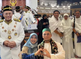 Menteri Besar Selangor, Dato' Seri Amirudin Shari & Isteri Tunai Umrah