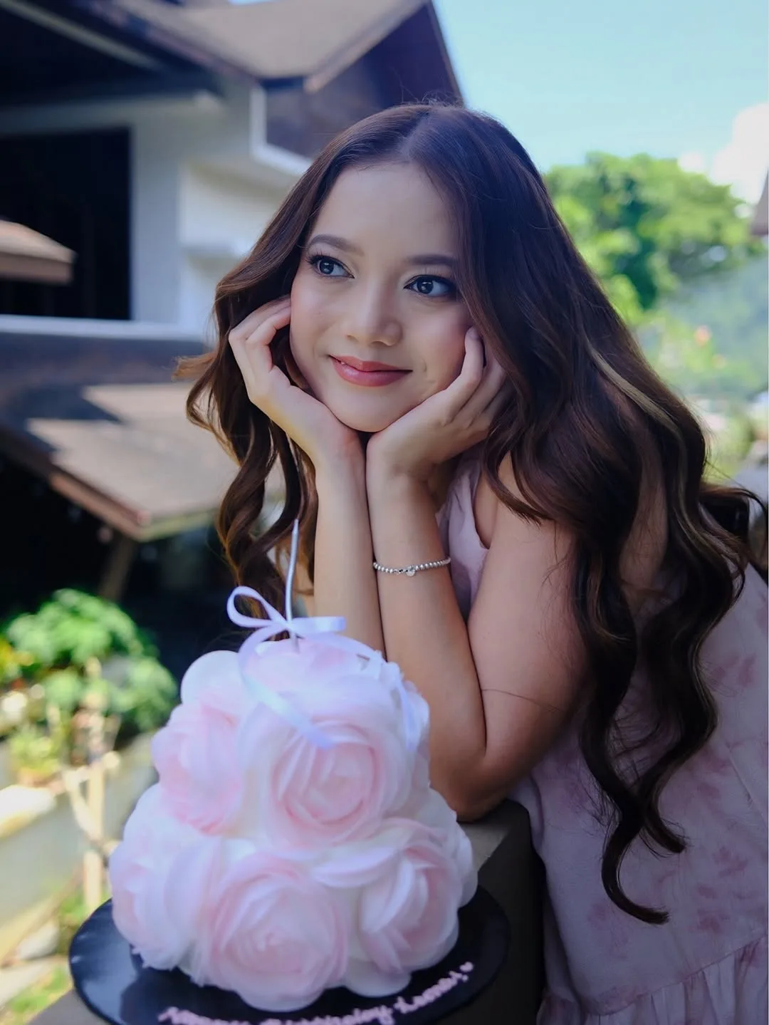 Kasih Iris Leona Genap 24 Tahun & Rai Birthday Bersama Kembar Tersayang, Wajah Andika Rees Jadi Tumpuan!