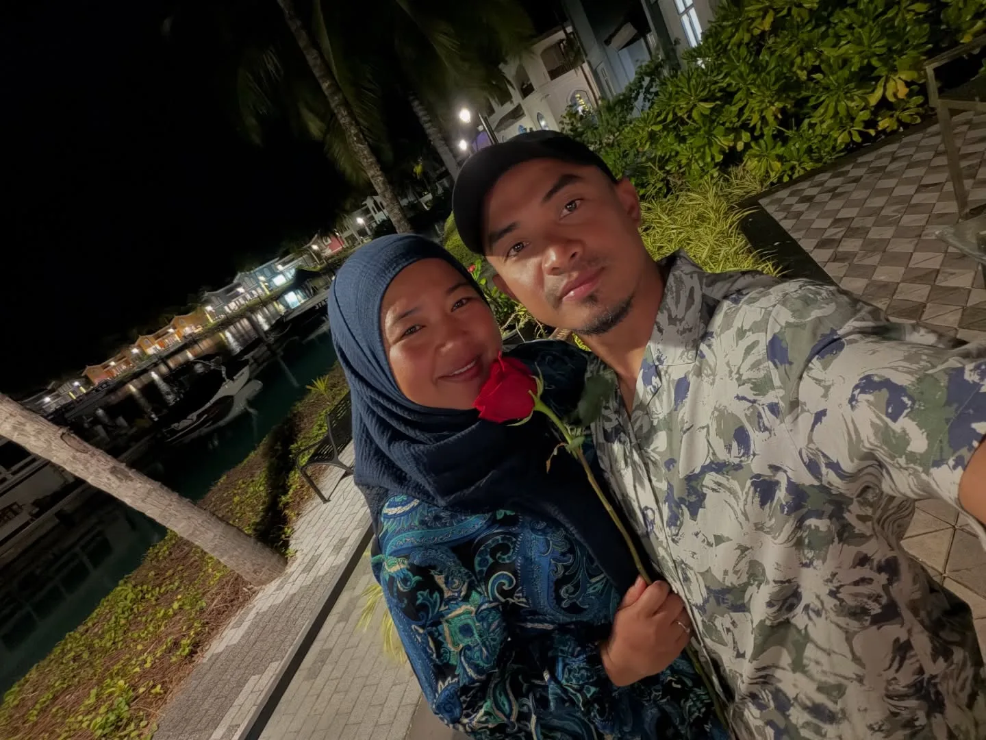 “Suami Saya Bukan Muda Lagi,” Isteri Datuk Azizulhasni Awang Luah Syukur, Saksi Kejayaan Juara Dunia