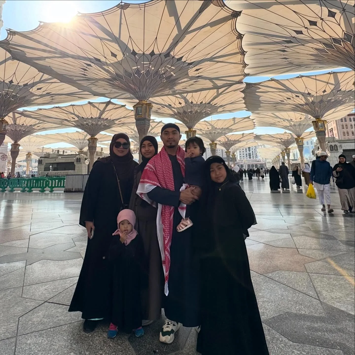 “Suami Saya Bukan Muda Lagi,” Isteri Datuk Azizulhasni Awang Luah Syukur, Saksi Kejayaan Juara Dunia