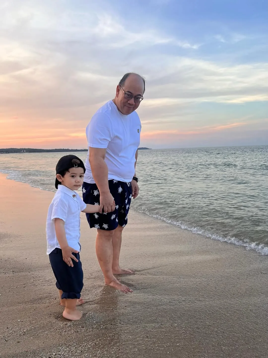 Usia Perkahwinan Cecah 7 Tahun, Che Puan Sofie Bahagia Dikurnia Suami & Bapa Terbaik Untuk Anak Tersayang!