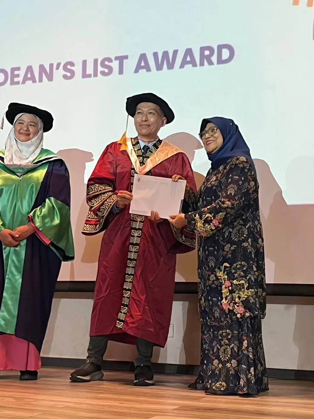 Sihat Usia 71 Tahun & Sambung PhD, Bekas Menteri KPWKM Dato’ Sri Rohani Abdul Karim Masih Ligat Berbakti Untuk Komuniti!