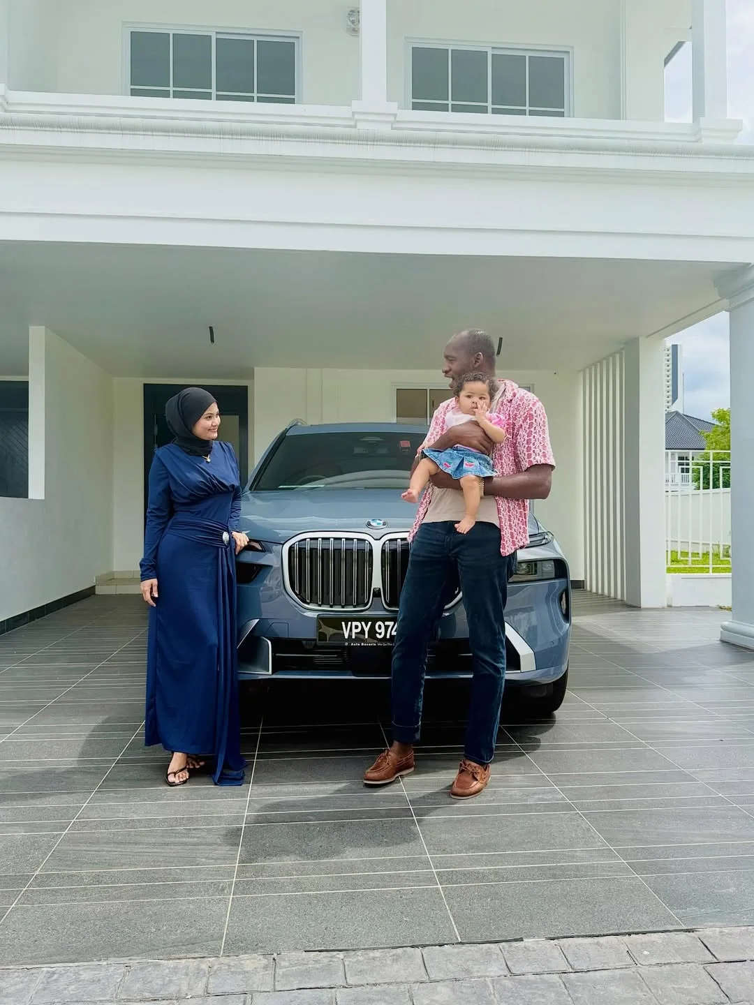 Rezeki Melimpah Ruah Sejak Anak Lahir, Fila Amir Luah Rasa Syukur Kini Miliki Mahligai Impian Di Samping Suami Penyayang!