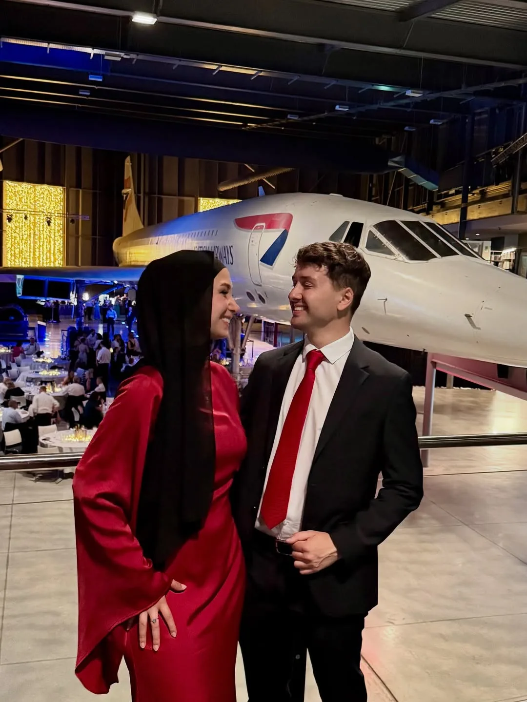 Cipta Sejarah Wanita Syria Pertama Jadi Pilot, Kejayaan Maya Ghazal Tarik Perhatian Dunia & Kini Bergelar Isteri!