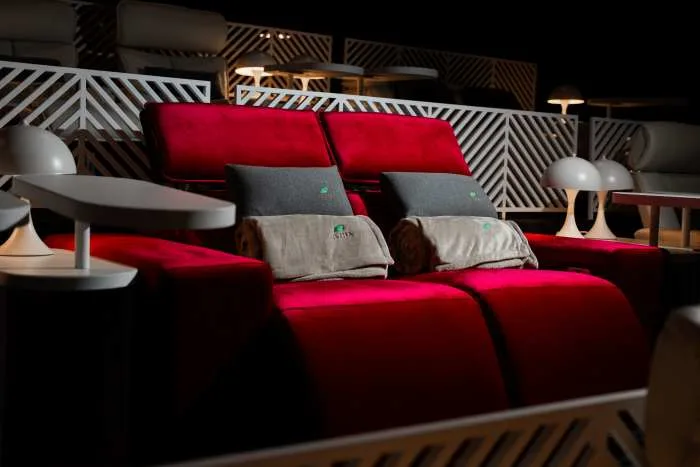 Sekuel ‘The Devil Wears Prada’ Dedah Realiti Persekitaran Kerja Toksik