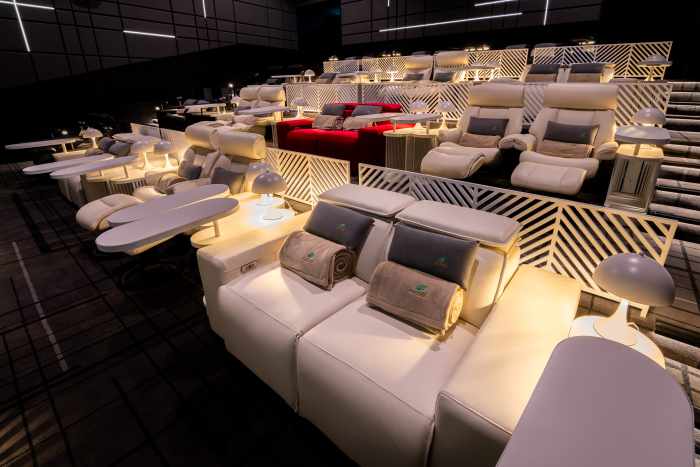 Sekuel ‘The Devil Wears Prada’ Dedah Realiti Persekitaran Kerja Toksik