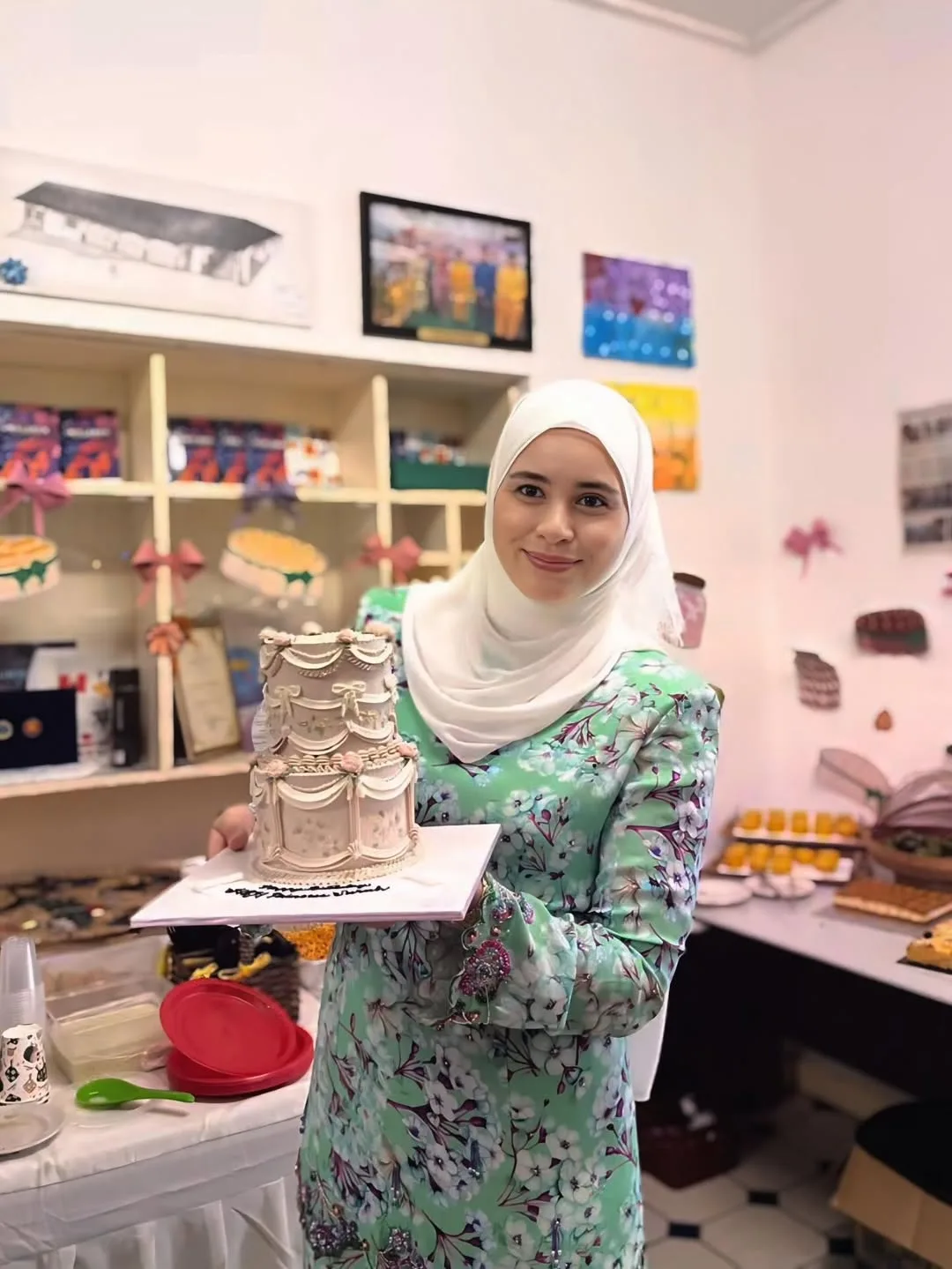 Pengiran Anak Isteri Sarah Cecah 39 Tahun, Wajah Anggun & Gaya Hidup Aktif Cetus Inspirasi 14 Pengiran Anak Isteri Sarah Cecah 39 Tahun, Wajah Anggun & Gaya Hidup Aktif Cetus Inspirasi