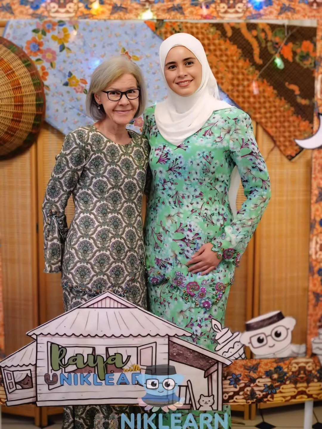 Pengiran Anak Isteri Sarah Cecah 39 Tahun, Wajah Anggun & Gaya Hidup Aktif Cetus Inspirasi 17 Pengiran Anak Isteri Sarah Cecah 39 Tahun, Wajah Anggun & Gaya Hidup Aktif Cetus Inspirasi