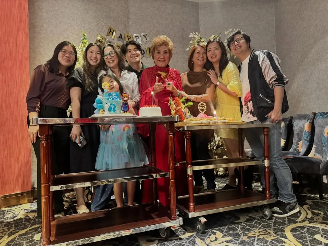 Ibu Tan Sri Michelle Yeoh Sihat & Bergaya Usia 87, Bahagia Anak Cucu Rai Hari Jadi