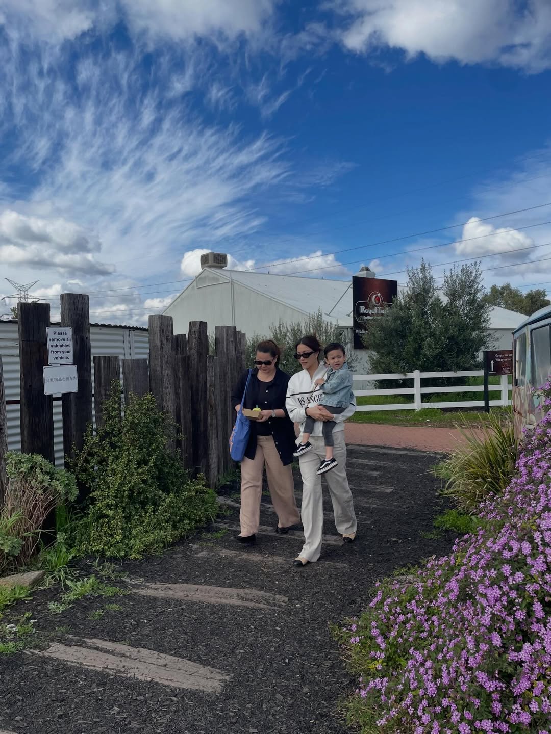 Zahirah MacWilson Warisi Genetik Cantik Ibu, Luah Rindu Buat Syurganya Maslinda Yusoff