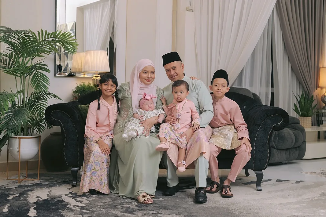 Syafiqa Melvin Sibuk Uruskan 2 Bayi Serentak, Lepas Berpantang Dah Turun Padang Berniaga! 13 Syafiqa Melvin Sibuk Uruskan 2 Bayi Serentak, Lepas Berpantang Dah Turun Padang Berniaga!