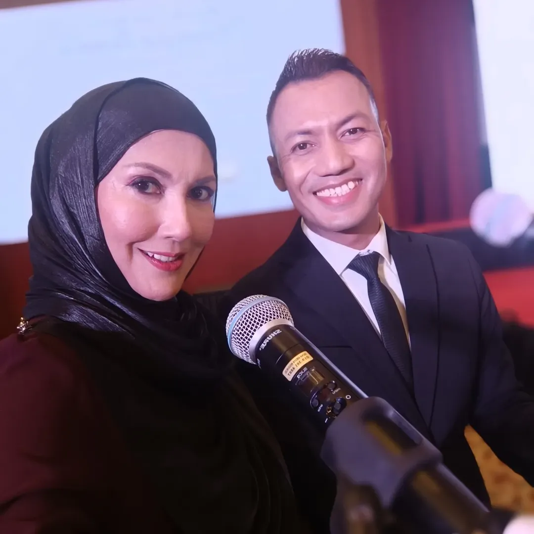 Wajah Anggun Zakiah Anas, Penampilan Figura Ini Dirindui & Sambutan Raya Bersama Bekas Personaliti TV Raih Tumpuan!
