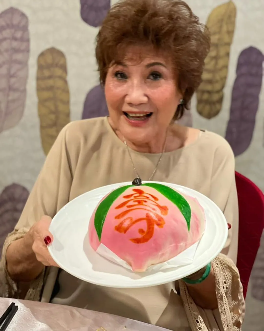 Ibu Tan Sri Michelle Yeoh Sihat & Bergaya Usia 87, Bahagia Anak Cucu Rai Hari Jadi