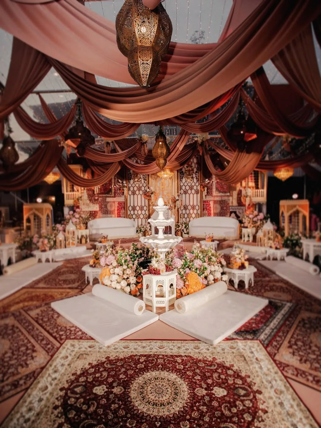 ‘Macam Majlis Kahwin!’ Rumah Terbuka Noor Nabila Mewah & Glamor, Siap Ambil Khidmat Event Planner Reka Teemor