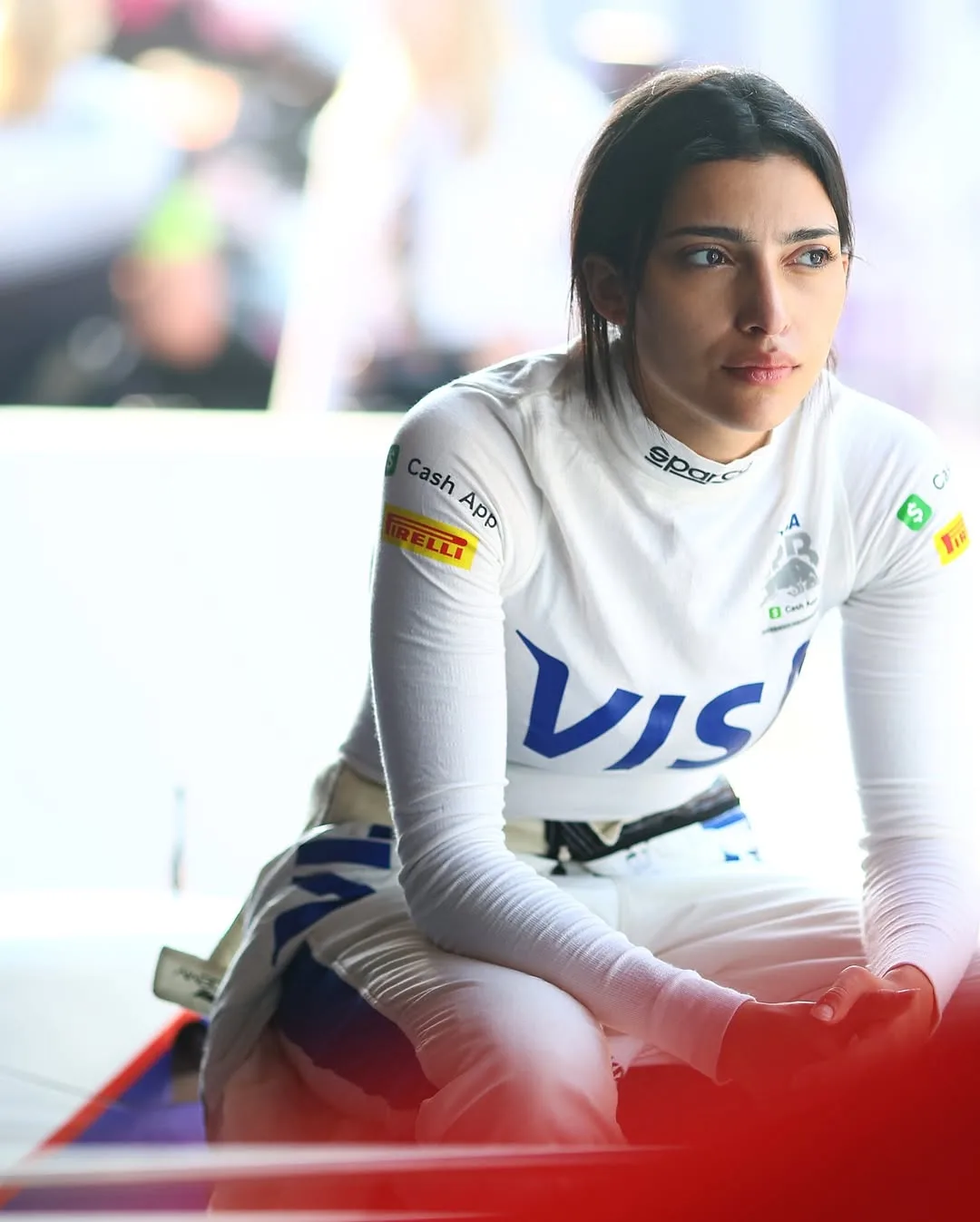 Amna Al Qubaisi, Pelumba Wanita UAE Pertama Pecah Rekod Dunia Permotoran Pada Usia 26!