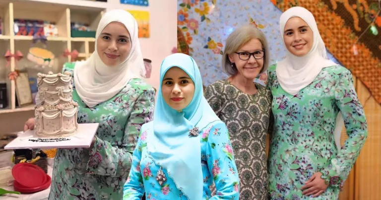 Pengiran Anak Isteri Sarah Cecah 39 Tahun, Wajah Anggun & Gaya Hidup Aktif Cetus Inspirasi