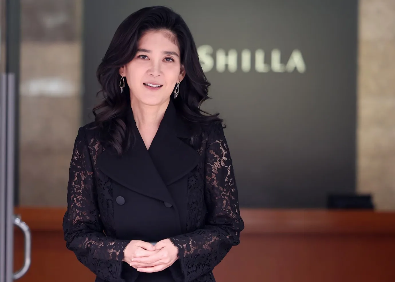 Pewaris Samsung, Lee Boo-Jin Jarang Pamer Kemewahan & Bahagia Urus Hotel Pada Usia 55