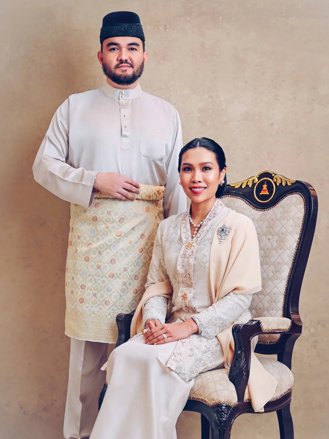 “Happy Birthday My Dearest,” Pertama Kali Rai Hari Lahir Datin Paduka Seri Afzaa Fadini, Tengku Amir Shah Titip Ucapan Buat Permaisuri Hati!