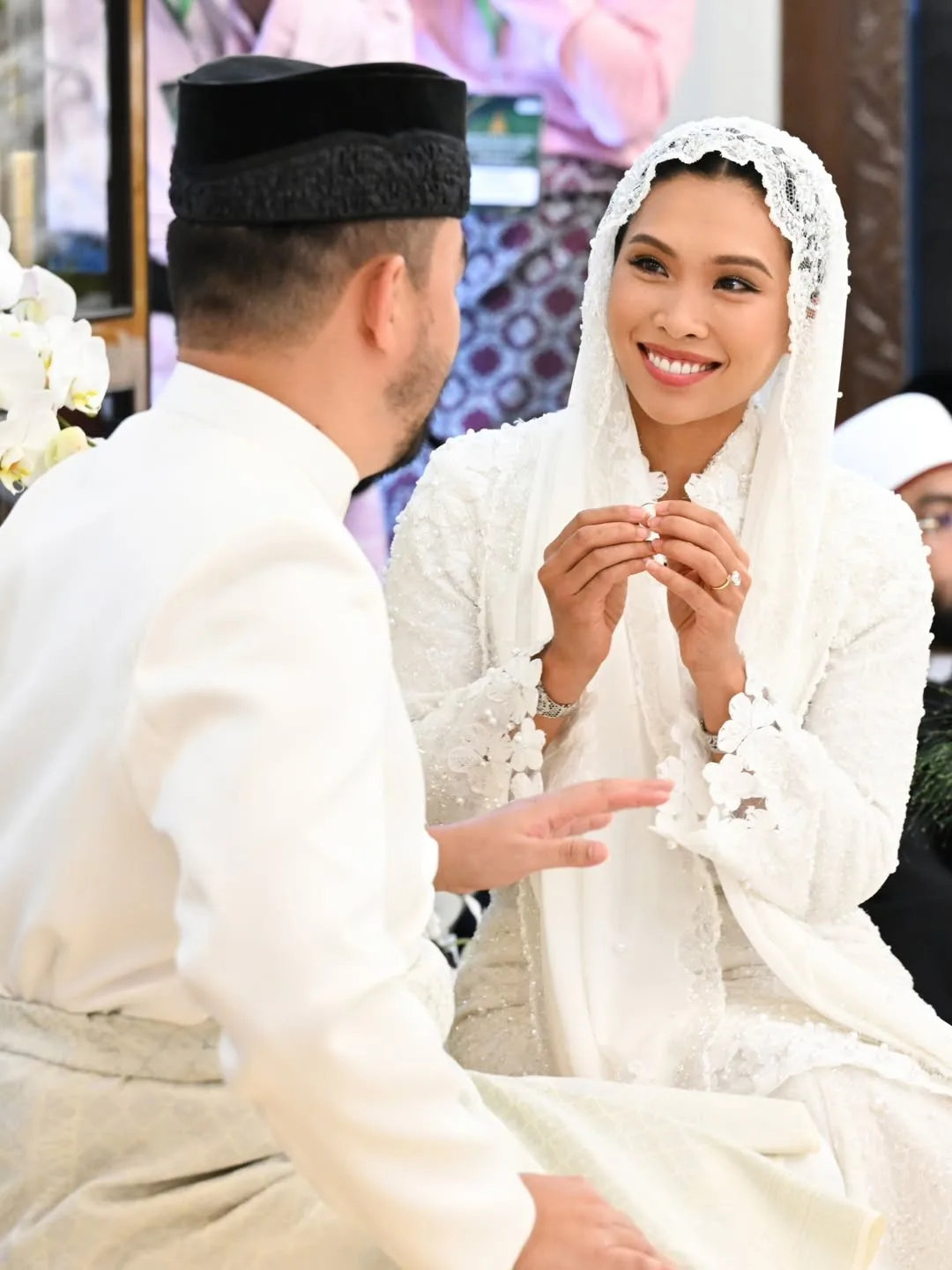 “Happy Birthday My Dearest,” Pertama Kali Rai Hari Lahir Datin Paduka Seri Afzaa Fadini, Tengku Amir Shah Titip Ucapan Buat Permaisuri Hati!