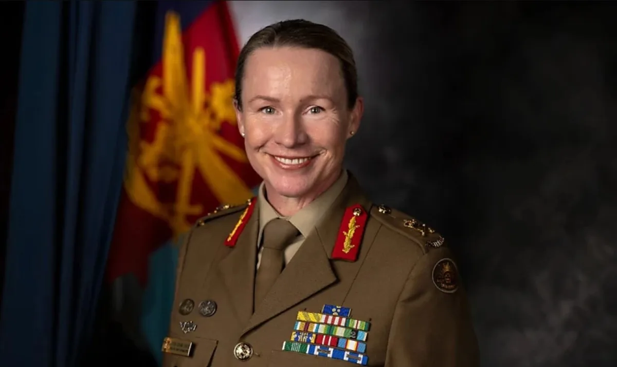 Australia Lantik Panglima Tentera Darat Wanita Pertama, Lt. Jen. Susan Coyle Lakar Sejarah!