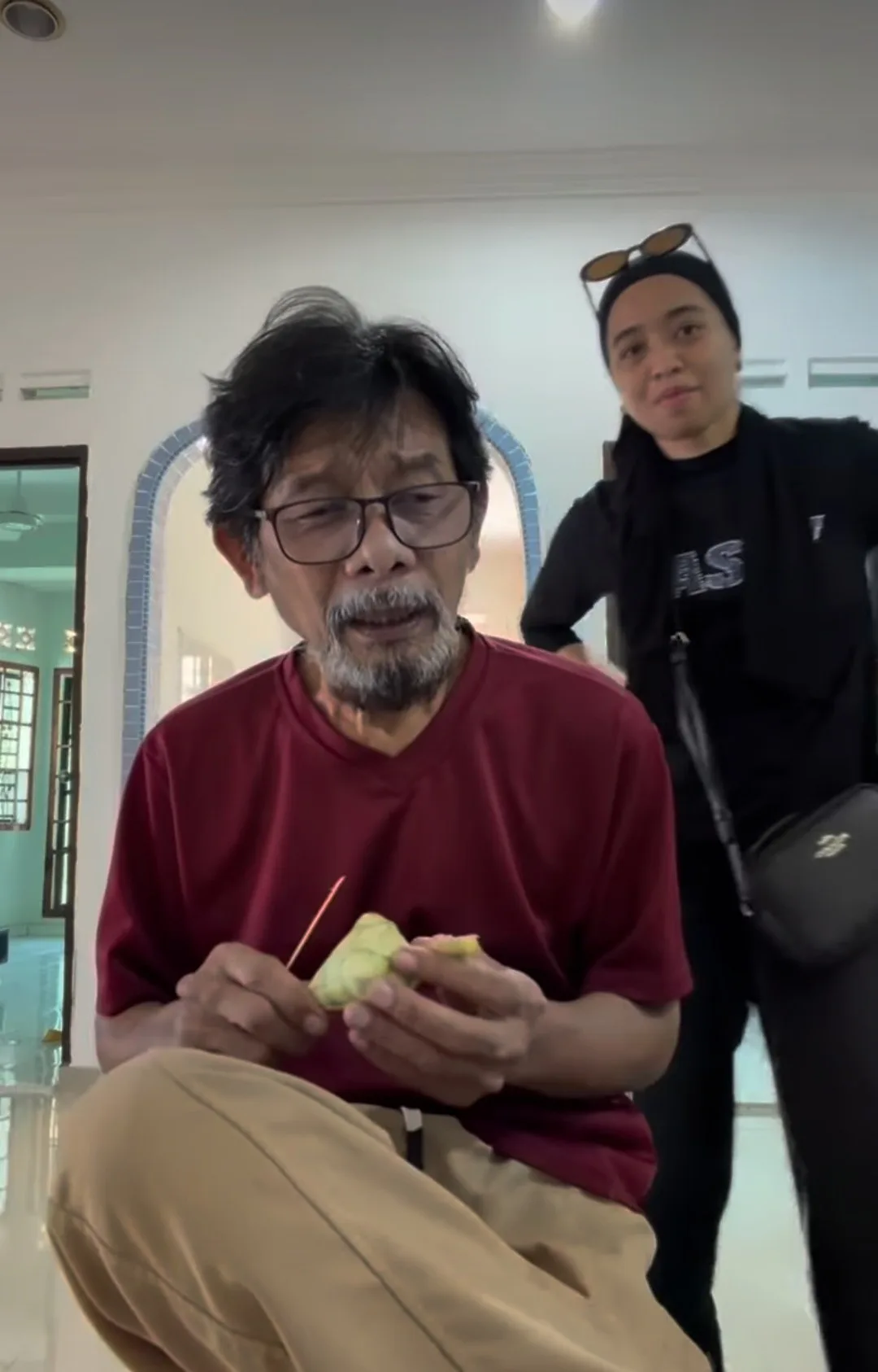 “Selamat Jalan Kesayanganku!” Perit ‘Hilang’ Ayah, Afiqah Jalil Imbau Momen Indah Bersama Arwah Jalil Hamid