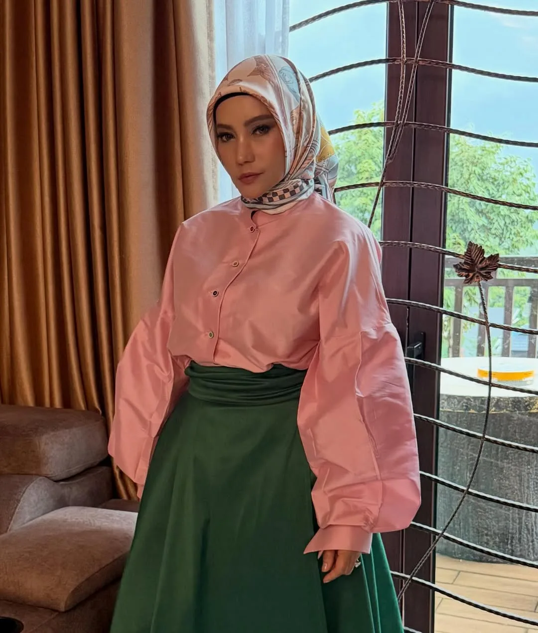 Dato’ A. Aida Dedah Belanja Suplemen Saja Cecah RM3,000 Sebulan Demi Kulit Awet Muda 6 Dato’ A. Aida Dedah Belanja Suplemen Saja Cecah RM3,000 Sebulan Demi Kulit Awet Muda