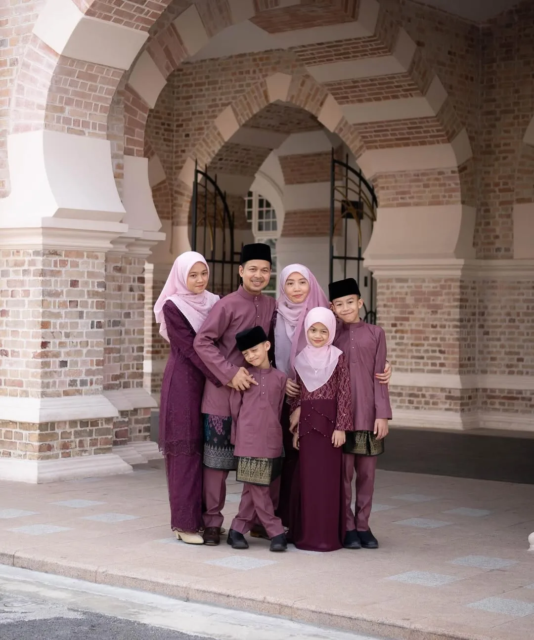 “Dia Dahulukan Saya Dalam Setiap Doanya,” Fedtri Yahya Hargai Kasih Sayang Isteri & Bahagia 15 Tahun Layari Perkahwinan