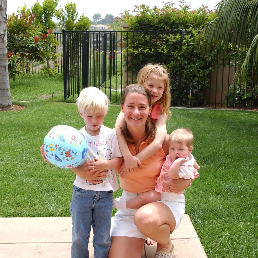 Bekas Suami Kesal Bercerai, Melinda French Gates ‘Move On’ Bahagia Hidup ‘Single’ Dengan 3 Anak & Aktif Kebajikan!