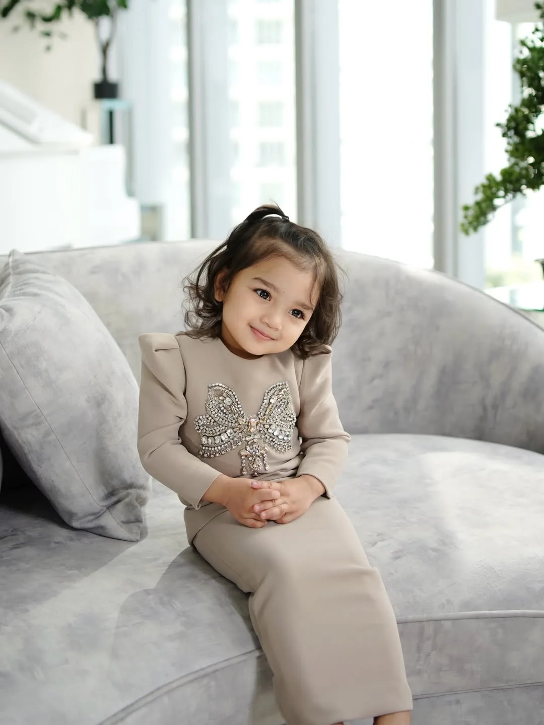 Gelagat Comel Rainaa Tarik Perhatian, Anak Perempuan Rizman Nordin & Nurida Suraya Cecah Usia 2 Tahun!