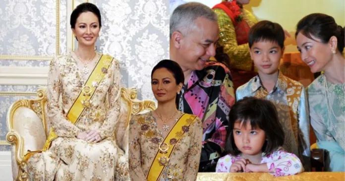 Raja Permaisuri Perak Tuanku Zara Salim Anggun Usia 53 Tahun Raja Permaisuri Perak Tuanku Zara Salim Anggun Usia 53 Tahun