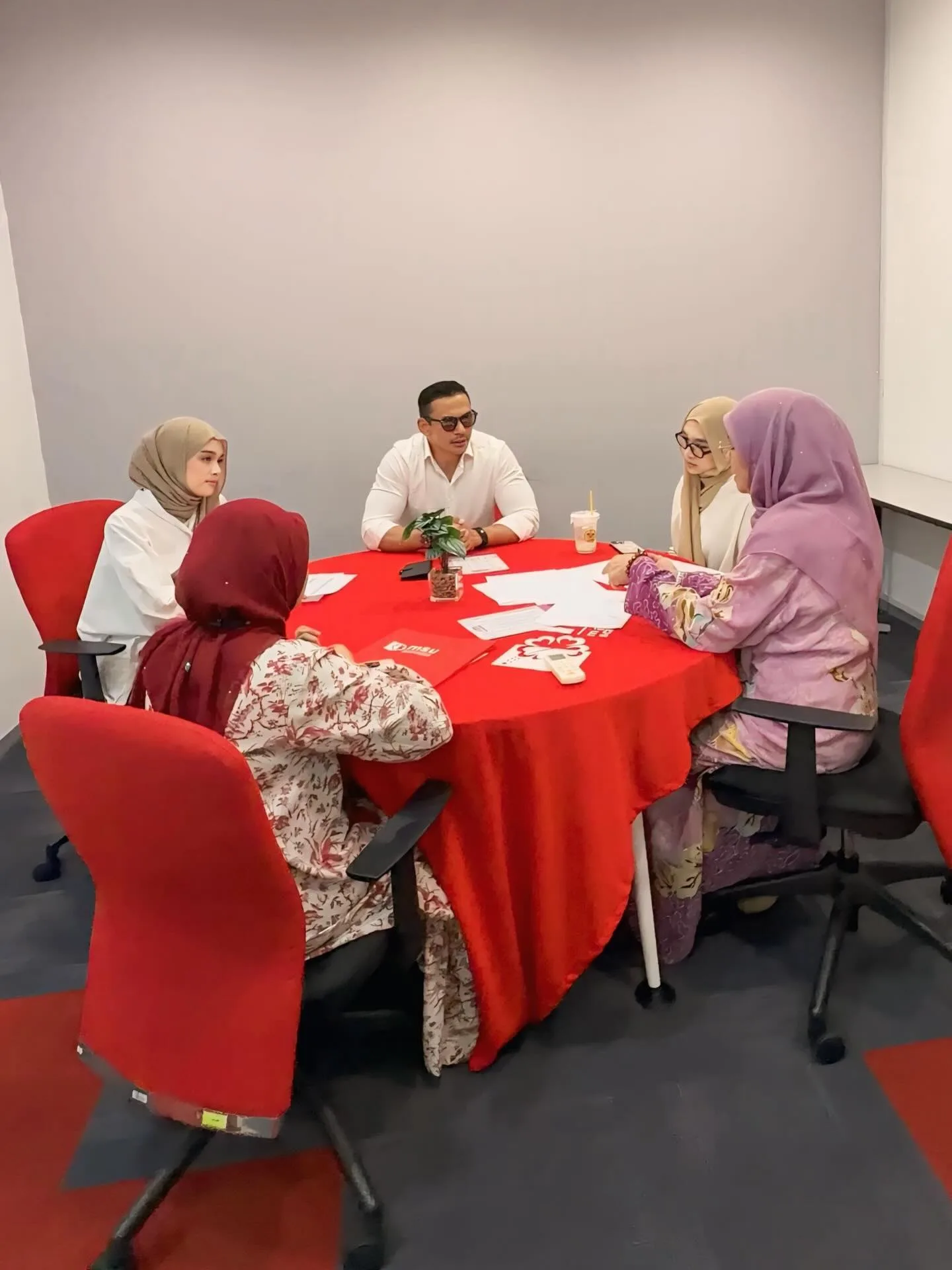 Anak Norman Hakim, Marissa Dania & Maria Danisha Sambung Belajar Di Universiti 8 Anak Norman Hakim, Marissa Dania & Maria Danisha Sambung Belajar Di Universiti