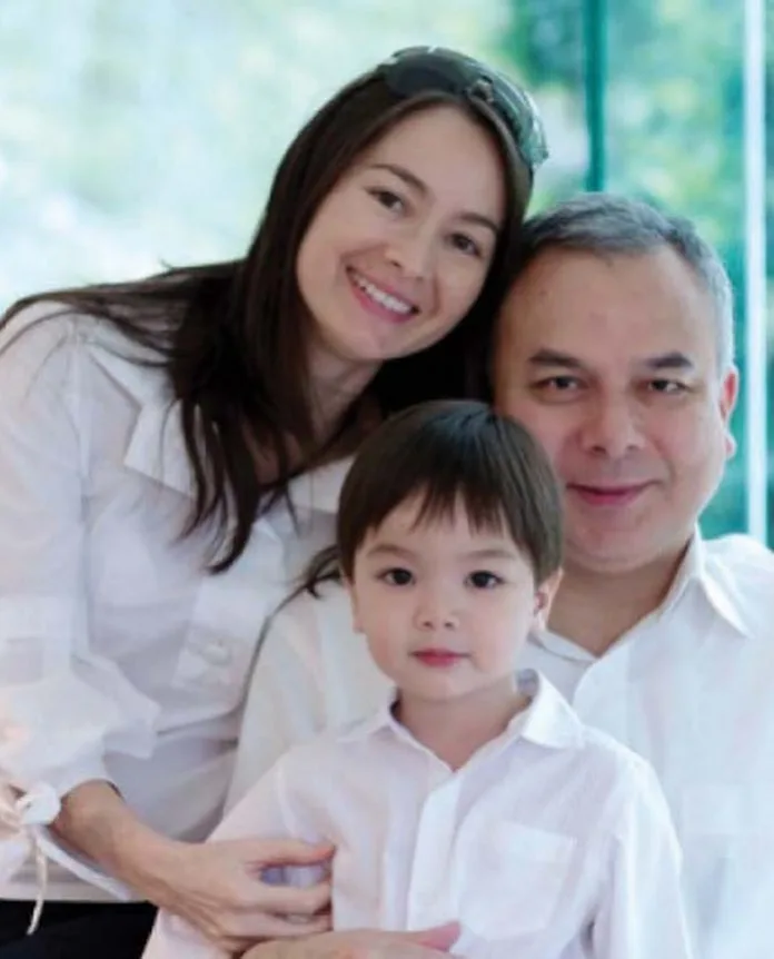 Raja Permaisuri Perak Tuanku Zara Salim Anggun Usia 53 Tahun, Suri Hati Sultan Perak Ini Cicit Sultan Kedah Ke-24! 18 Raja Permaisuri Perak Tuanku Zara Salim Anggun Usia 53 Tahun, Suri Hati Sultan Perak Ini Cicit Sultan Kedah Ke-24!