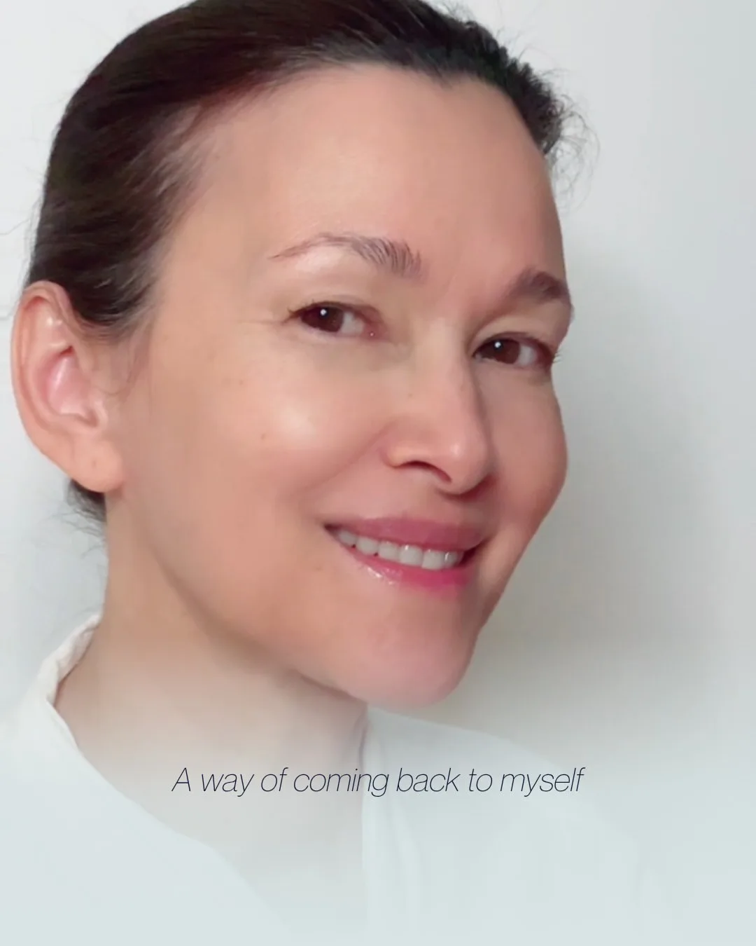 Rahsia Kecantikan Deanna Yusoff Pada Usia 59 Tahun, Konsisten Face Yoga & Clean Eating Jadi Kunci Awet Muda