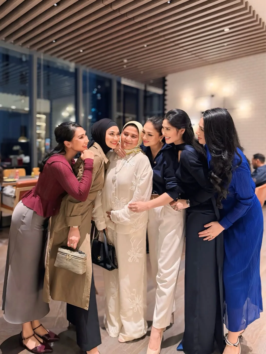 Rai Birthday Ratu Hati, Afifah Nasir Terinspirasi Kebaikan & Jiwa Prihatin Ibu Tersayang “Semoga Mama Panjang Umur”