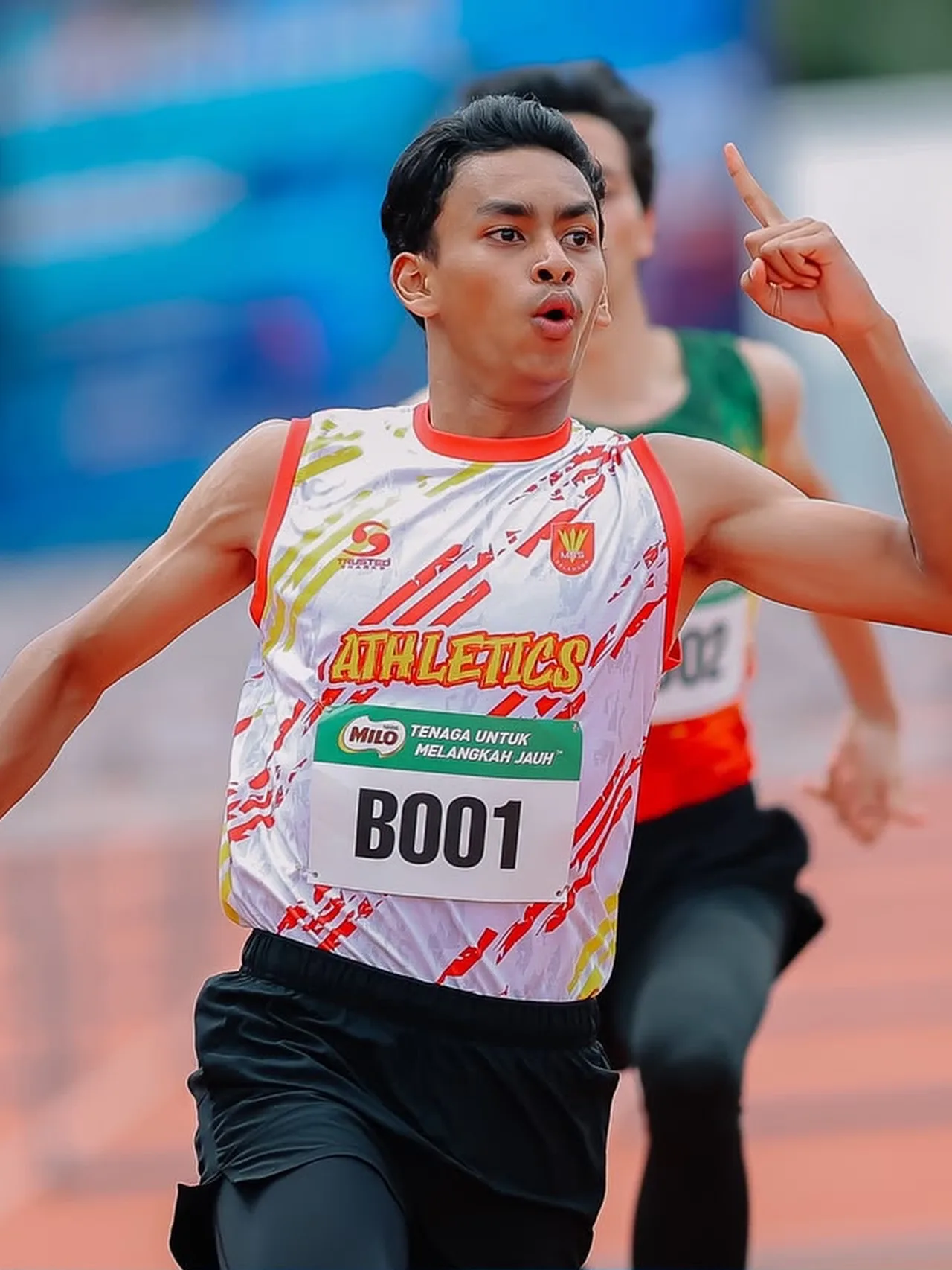 Rita Rudaini Ibu Terbahagia, Airit Rayyan Rizqin Pecah Rekod MRSM Semalaysia Acara 110 Meter Lari Berpagar!