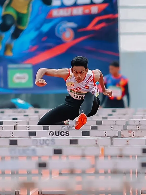 Rita Rudaini Ibu Terbahagia, Airit Rayyan Rizqin Pecah Rekod MRSM Semalaysia Acara 110 Meter Lari Berpagar!