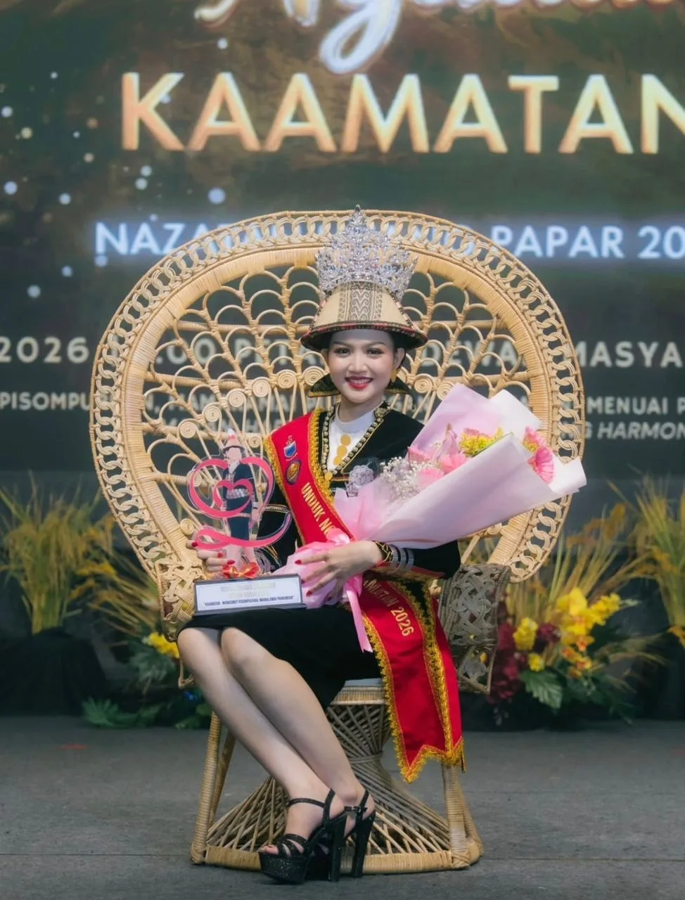 Gelvia Vanessa Jenny, Pelajar UM & Anak Penoreh Getah Dinobatkan Juara Unduk Ngadau Kaamatan 2026