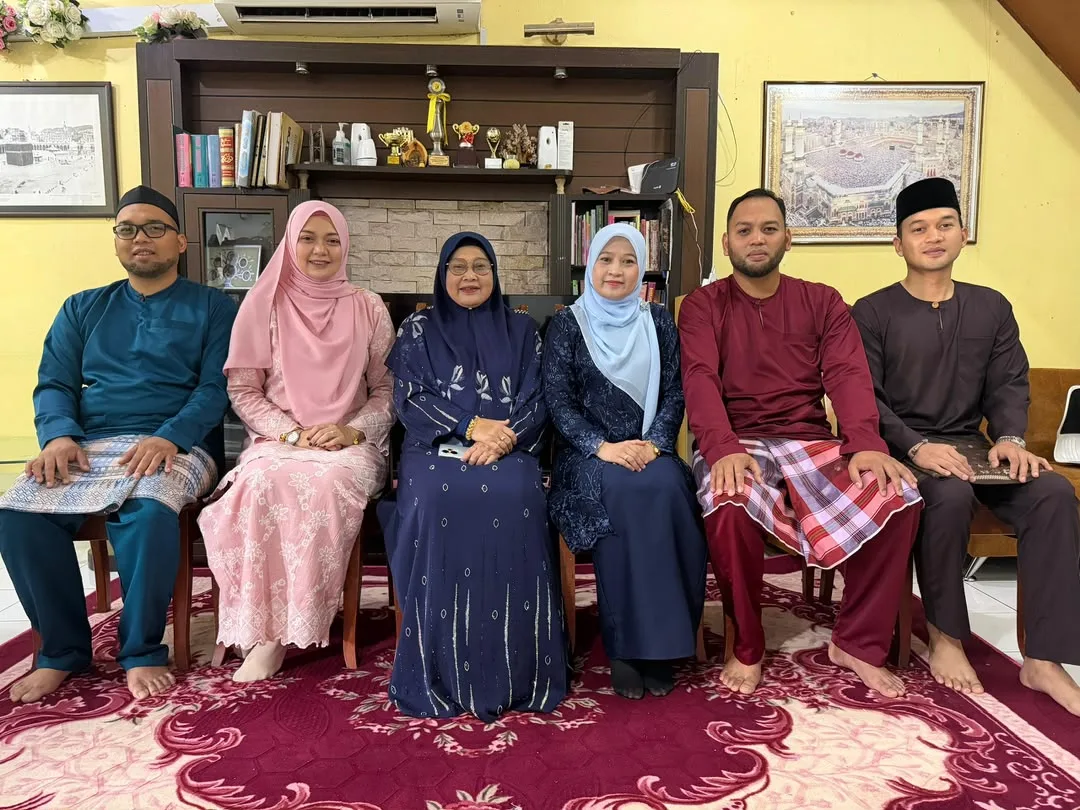 Anak Arwah Shukery Hashim Bergelar Pensyarah, Ts. Dr. Nurshikin Kenang 17 Tahun Pemergian Bapa “Ayah Sangat Tegas Tentang Hutang!”