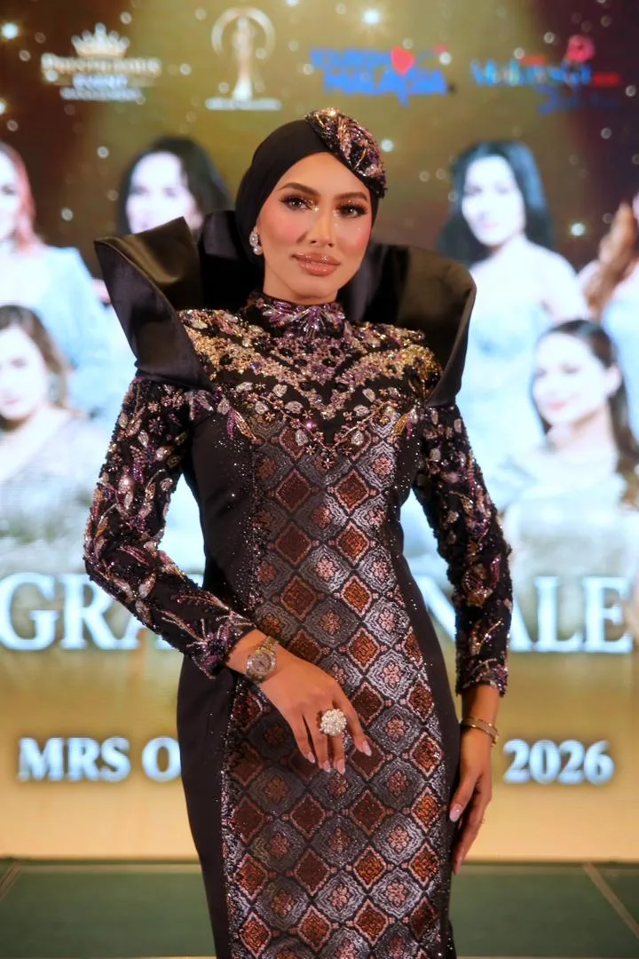 Dr Wandarl Dinobatkan Mrs of Malaysia 2026, Buktikan Status Doktor Mampu Cipta Perubahan