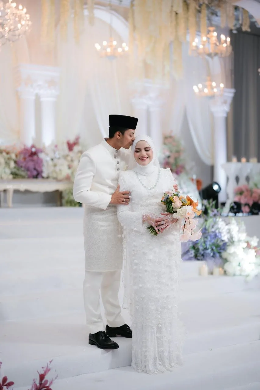 “Perkahwinan Bukan Tentang Mencari Yang Sempurna,” Ucapan Rozita Che Wan Buat Anak Tersayang Undang Sebak!