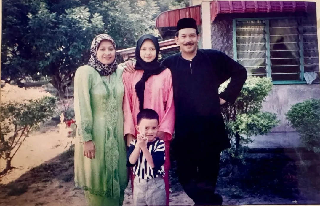 Anak Arwah Shukery Hashim Bergelar Pensyarah, Ts. Dr. Nurshikin Kenang 17 Tahun Pemergian Bapa “Ayah Sangat Tegas Tentang Hutang!”