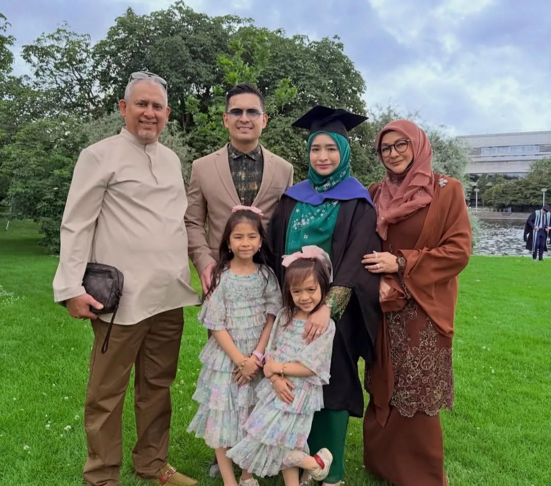 Raih Keahlian Pakar Anestesiologi Ireland (MCAI), Dr Julia Junid Mahu Jadikan Kejayaan Ini Inspirasi Buat Anak-Anak! 16 Raih Keahlian Pakar Anestesiologi Ireland (MCAI), Dr Julia Junid Mahu Jadikan Kejayaan Ini Inspirasi Buat Anak-Anak!