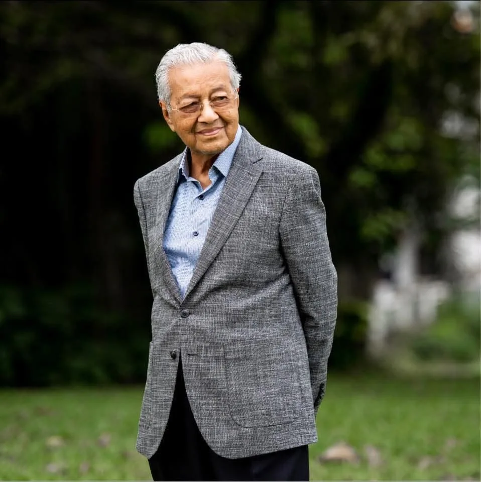 Tun Dr Mahathir Mohamad Cecah 101 Tahun, Saksi Perubahan Negara & Lakar Sebahagian Sejarah Malaysia 13 Tun Dr Mahathir Mohamad Cecah 101 Tahun, Saksi Perubahan Negara & Lakar Sebahagian Sejarah Malaysia