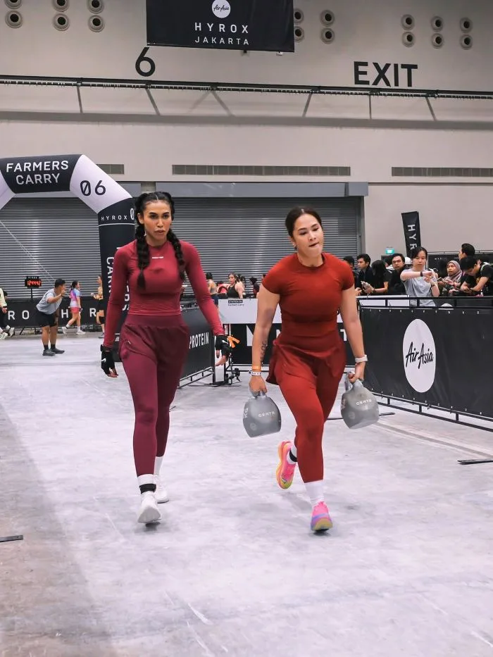 “Saya Rasa Lebih Waras Bila Workout” Adriana Adnan Kongsi Rahsia Seimbang Kerjaya, HYROX & Kehidupan Aktif 14 “Saya Rasa Lebih Waras Bila Workout” Adriana Adnan Kongsi Rahsia Seimbang Kerjaya, HYROX & Kehidupan Aktif