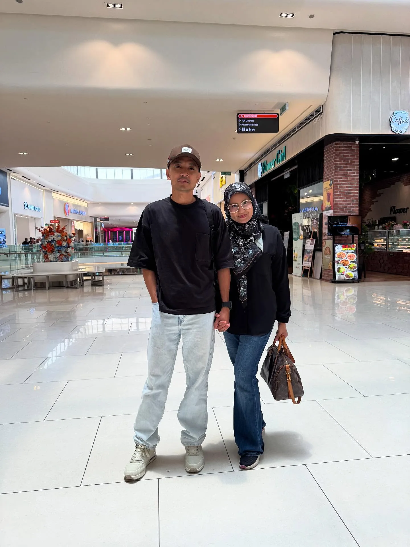 “Ayu Sayang Shah,” 15 Tahun Usia Perkahwinan Suri Hati Tomok, Ayu Abas Syukur Dikurnia Rumah Tangga Bahagia!