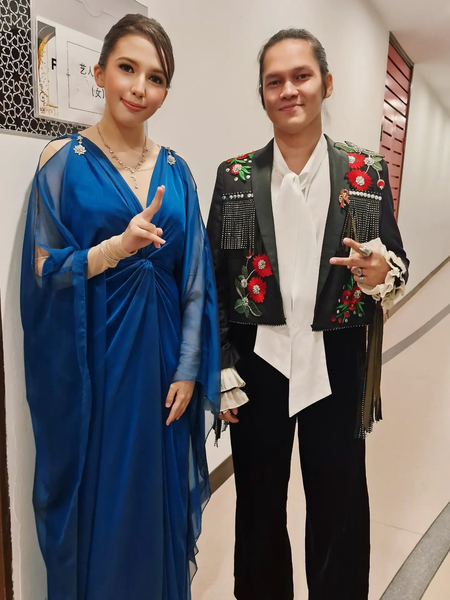 Raut Wajah Cantik & Warisi Bakat Nyanyian Ibu, Ruhil Ariana Buah Hati Ruhil Amani Ini Meniti Usia 22 Tahun!