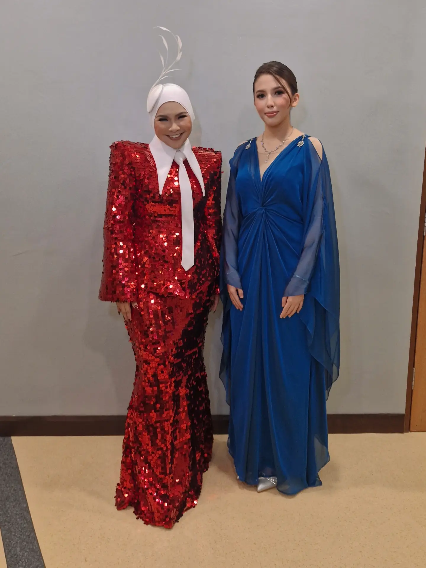 Raut Wajah Cantik & Warisi Bakat Nyanyian Ibu, Ruhil Ariana Buah Hati Ruhil Amani Ini Meniti Usia 22 Tahun!